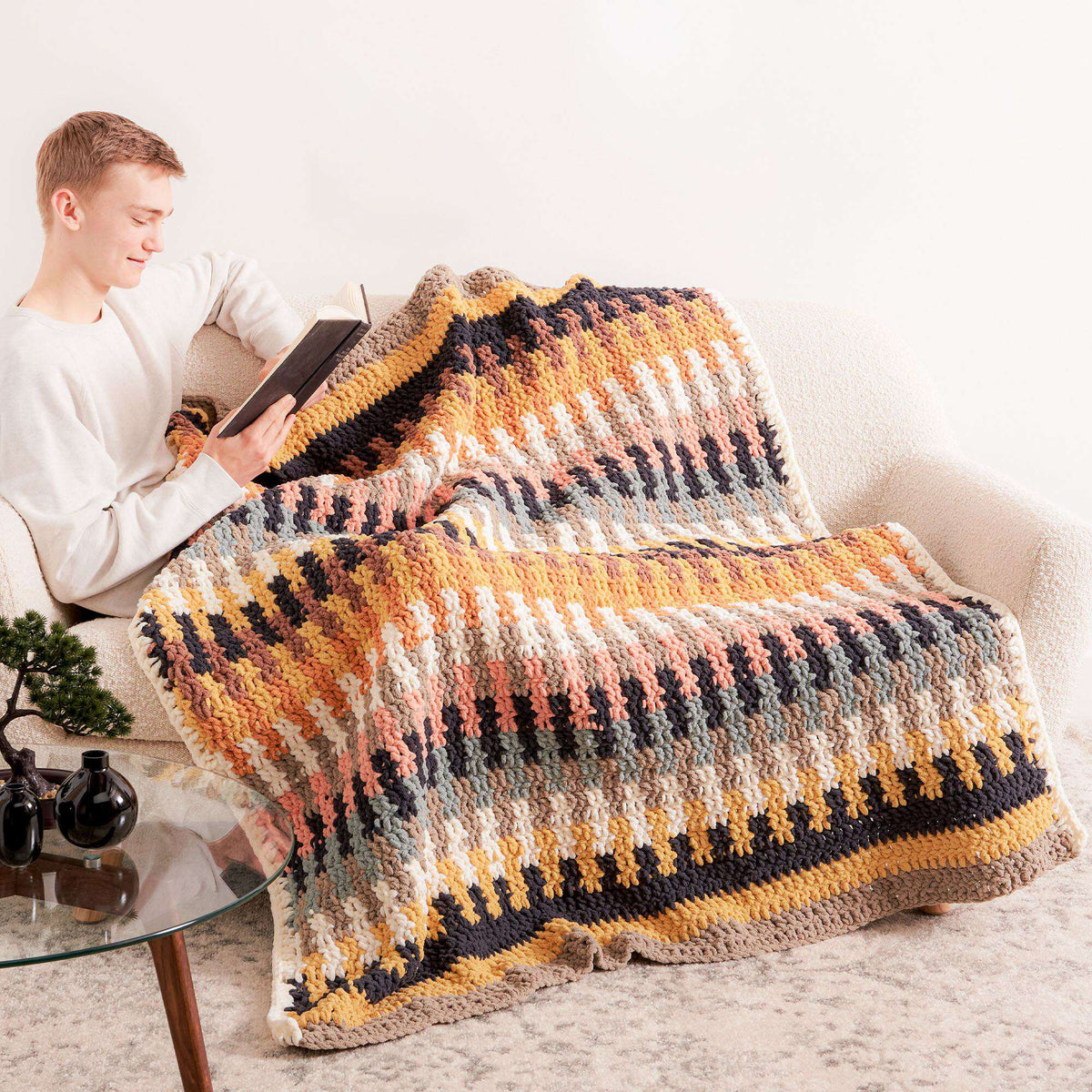 Crochet Blanket made in Bernat Blanket O'Go yarn