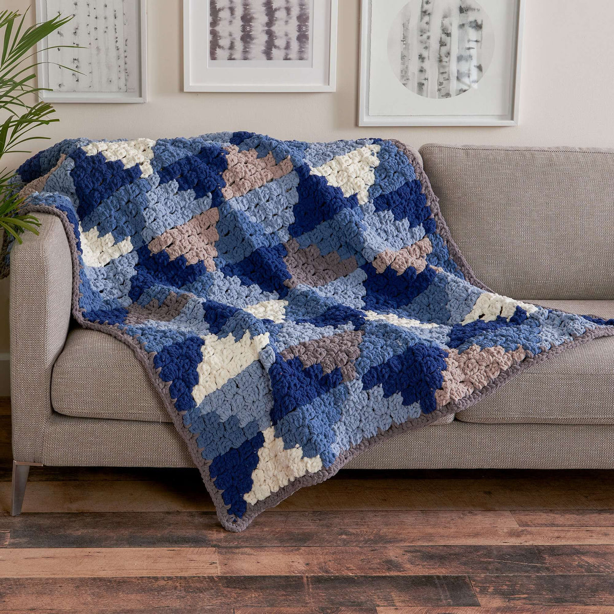 Crochet Blanket made in Bernat Blanket O'Go yarn