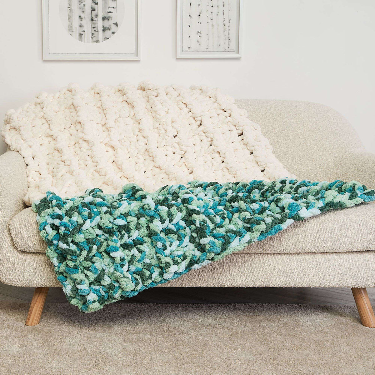 Crochet Blanket made in Bernat Blanket Extra Thick yarn