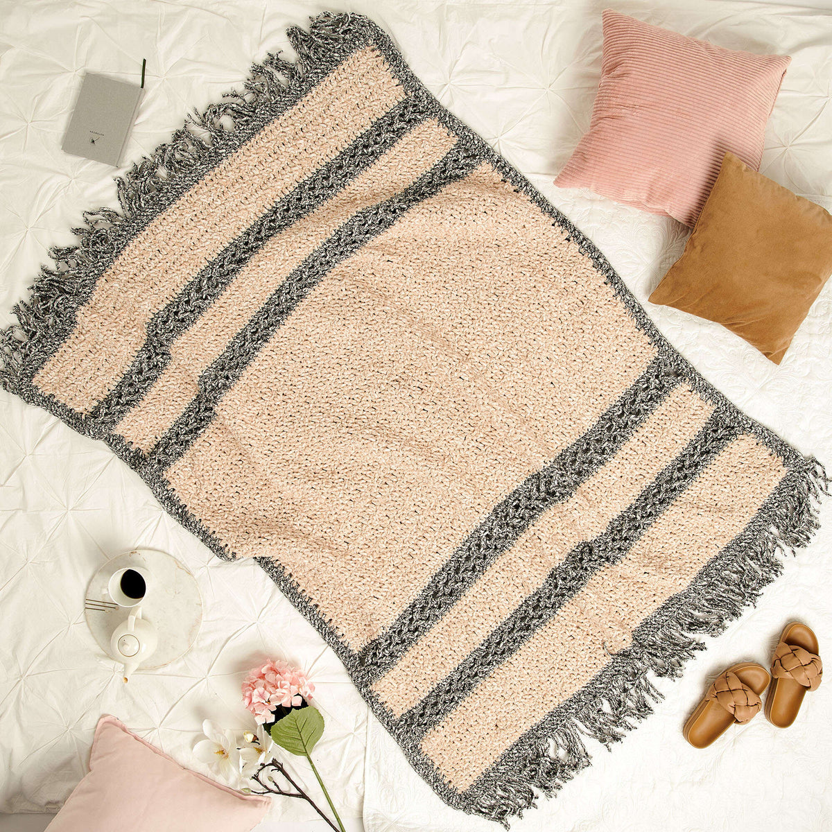 Crochet Blanket made in Bernat Blanket Speckle yarn