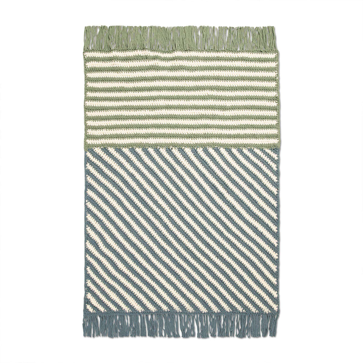 Crochet Blanket made in Bernat Blanket yarn