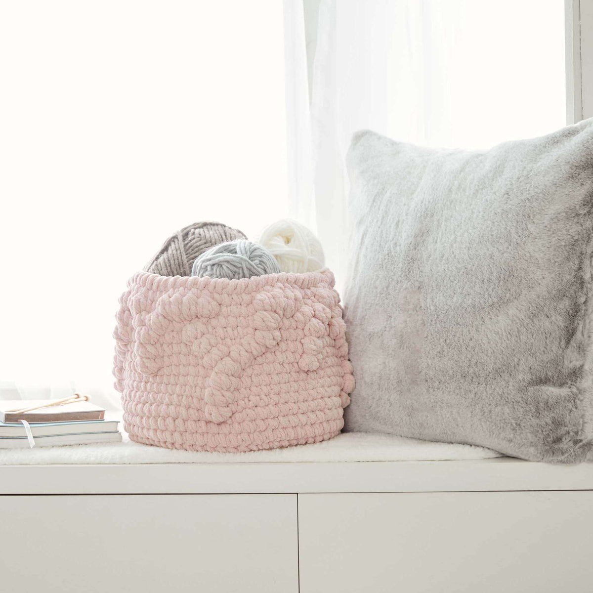 Crochet Basket made in Bernat Blanket yarn