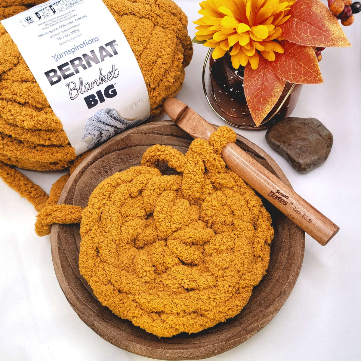 Crochet Interior Décor made in Bernat Blanket Big yarn