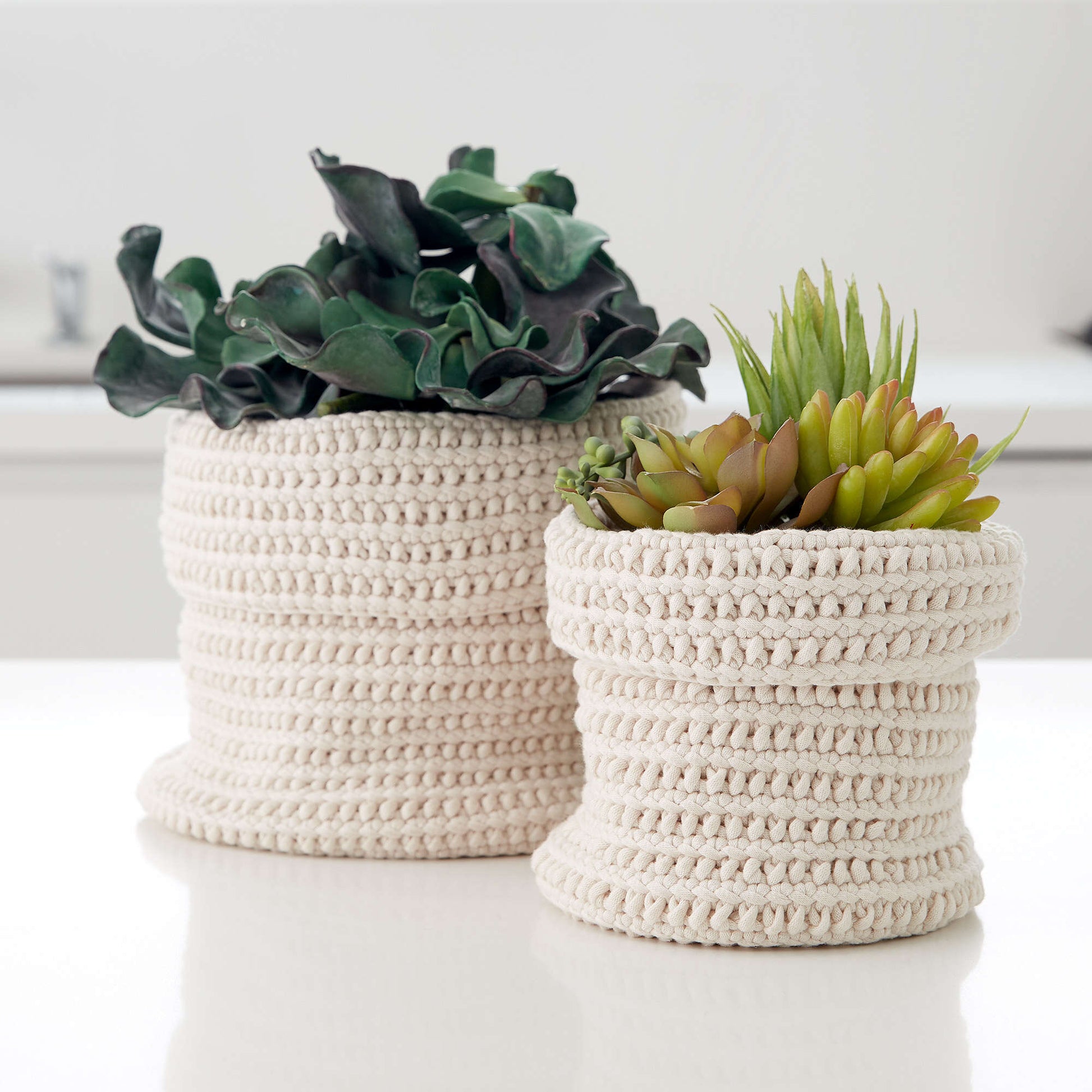Free Bernat Slouchy Crochet Plant Holders Pattern