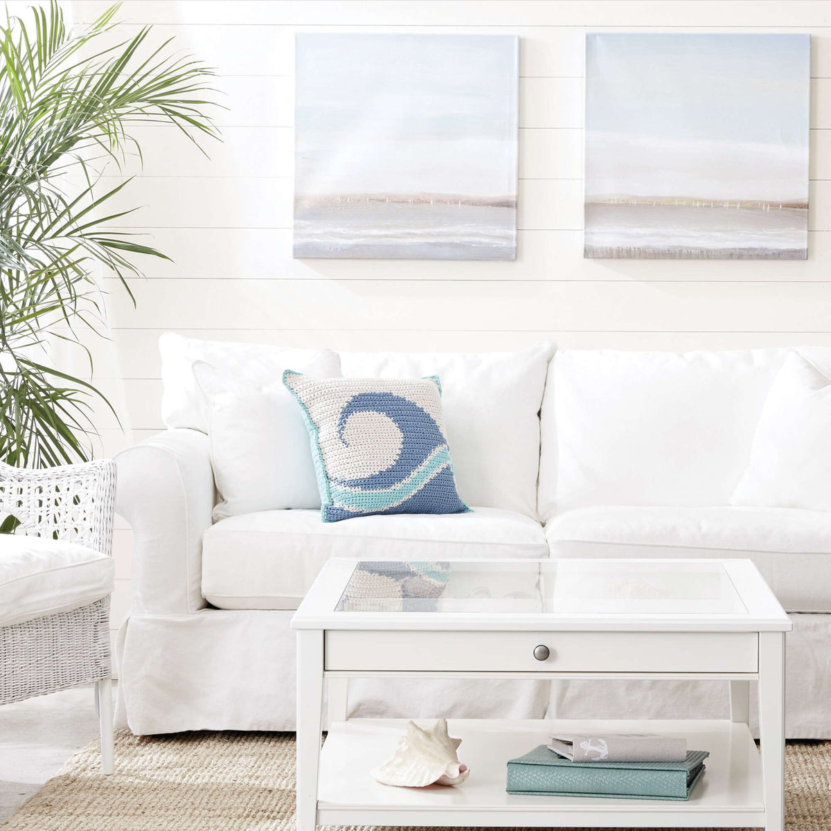 Crochet Pillow made in Bernat Maker Home Dec yarn