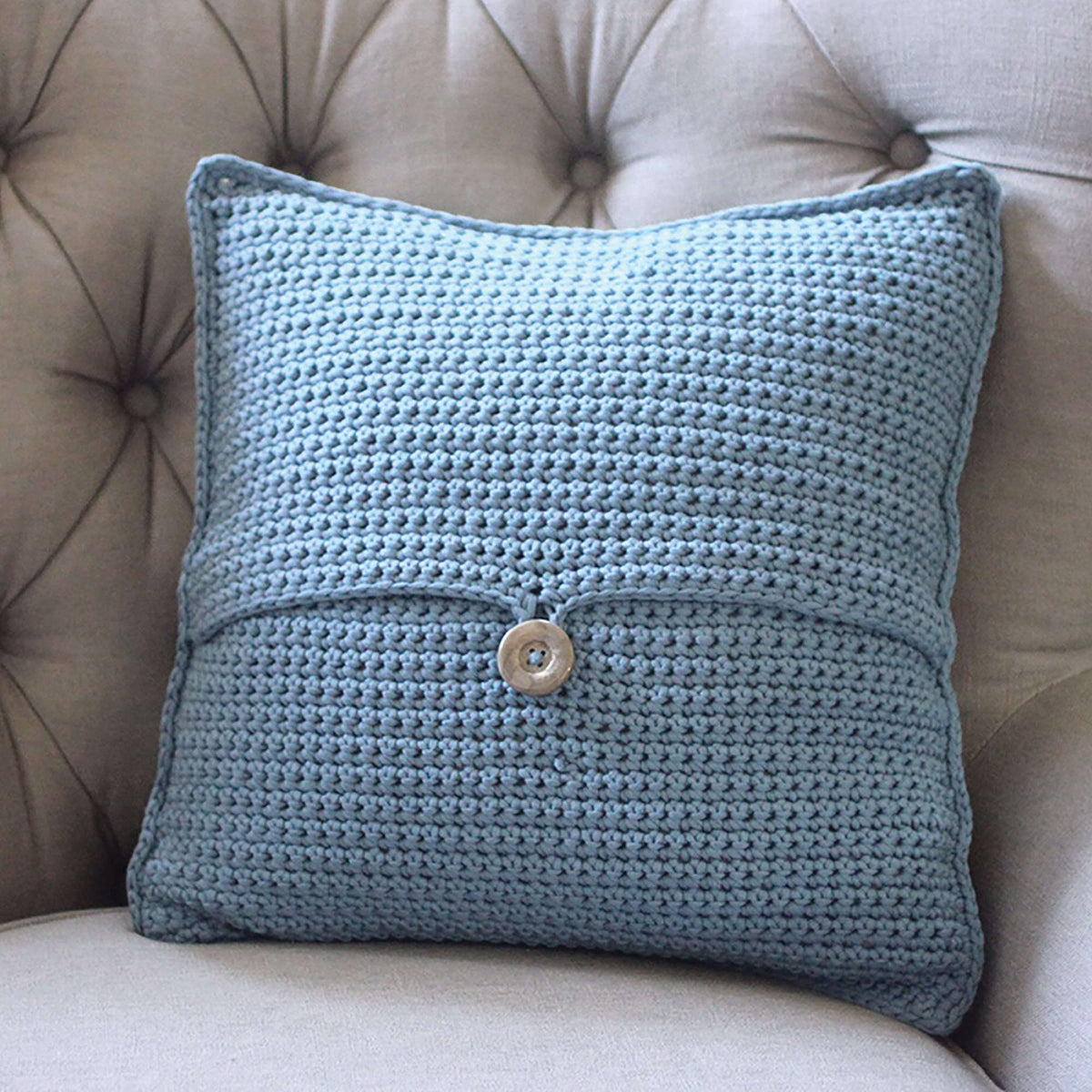 Crochet Pillow made in Bernat Maker Home Dec yarn