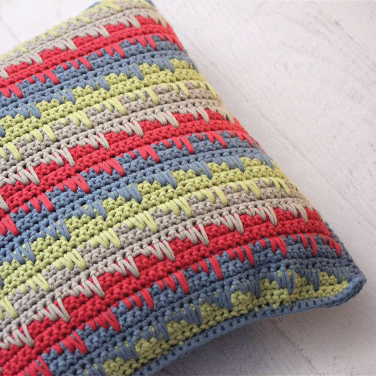 Crochet Pillow made in Bernat Maker Home Dec yarn