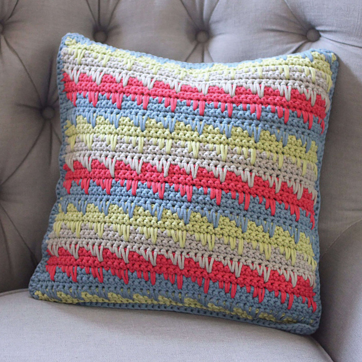 Crochet Pillow made in Bernat Maker Home Dec yarn