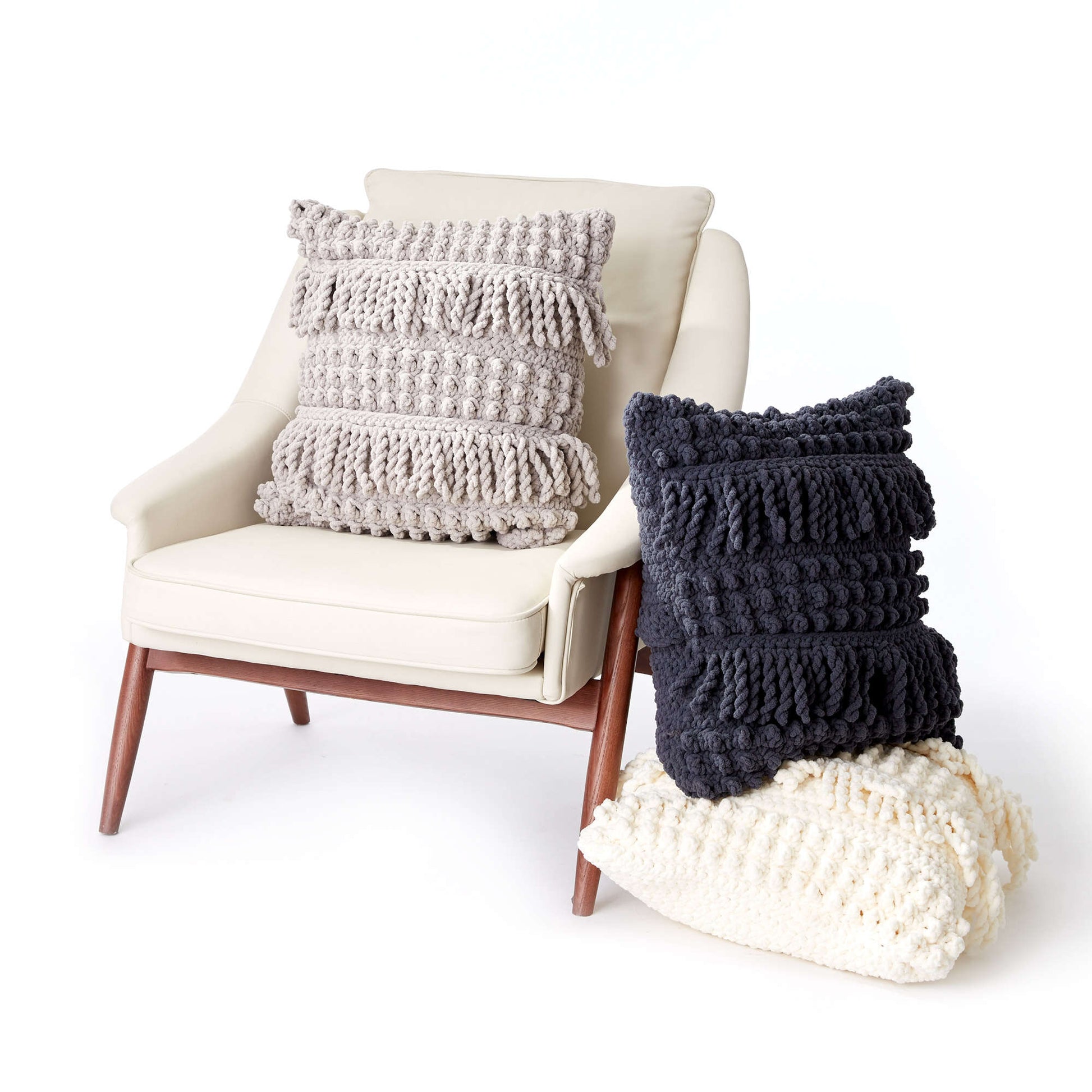 Free Bernat Bobble And Fringe Crochet Pillow Pattern