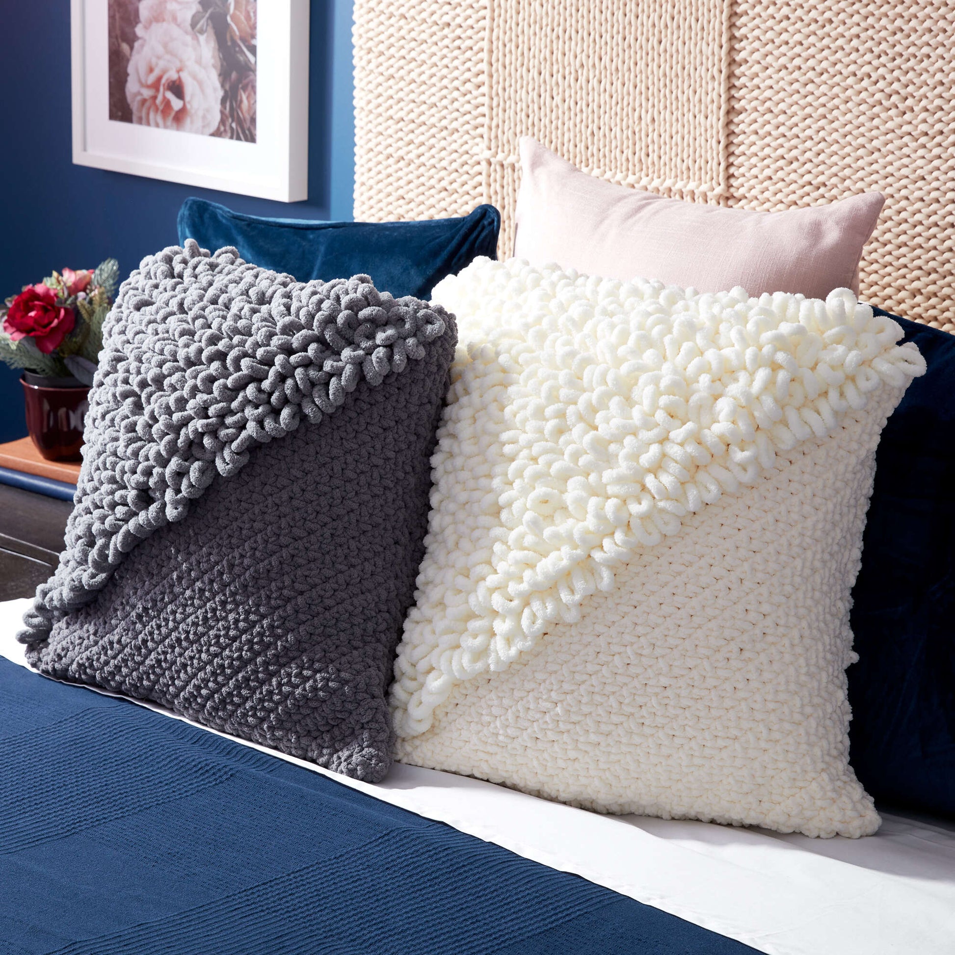 Bernat Alize EZ Loopy Corner Crochet Pillow Dark Gray
