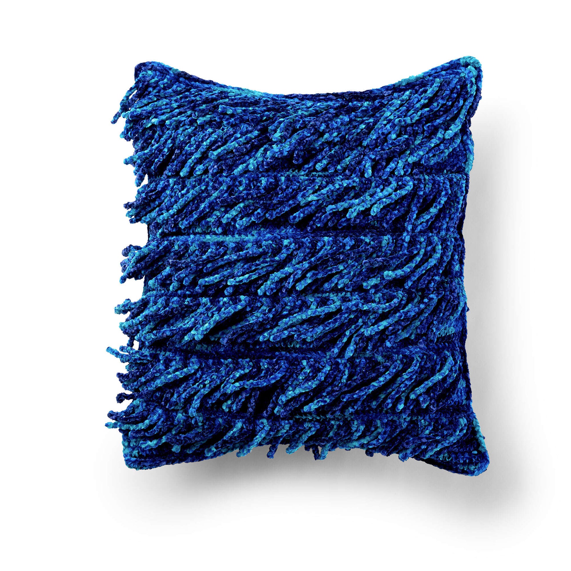 Free Bernat Waterfall Fringe Crochet Cushion Pattern