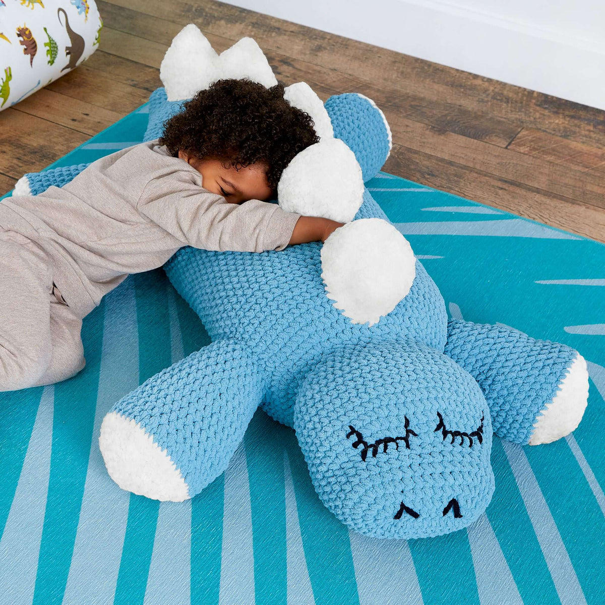 Crochet Pillow made in Bernat Baby Blanket yarn