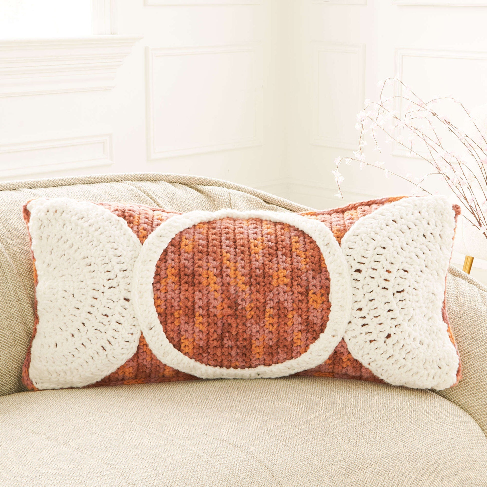 Free Bernat Circle The Moon Crochet Pillow Pattern