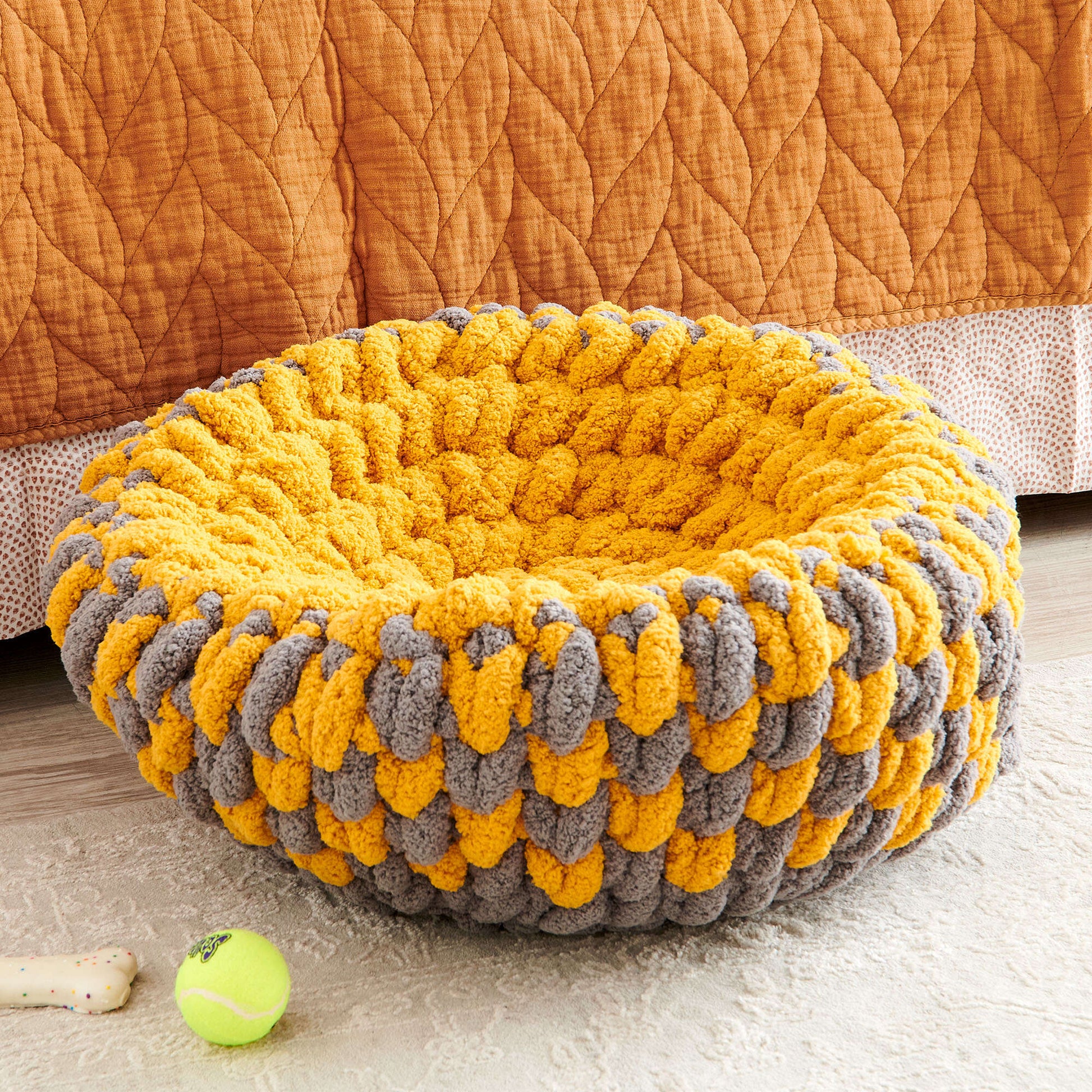 Free Bernat Crochet Pet Nap Bed Pattern
