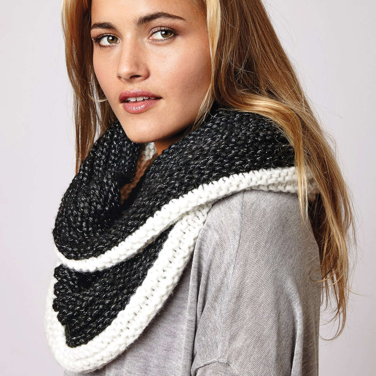 Knit Cowl made in Bernat Dazzle yarn