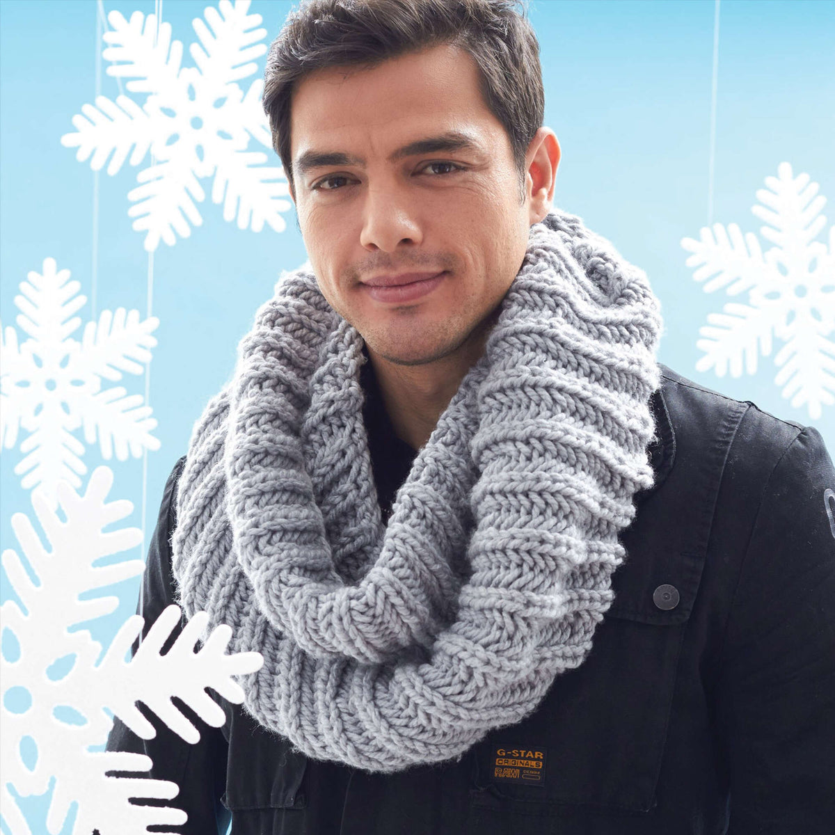 Knit Cowl made in Bernat Softee Chunky yarn