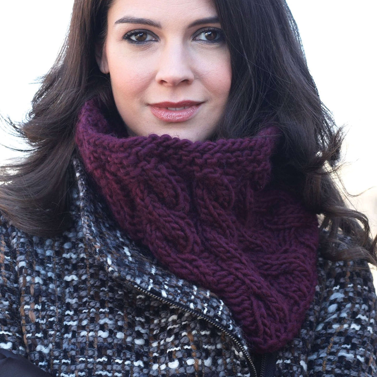 Knit Cowl made in Bernat Roving yarn