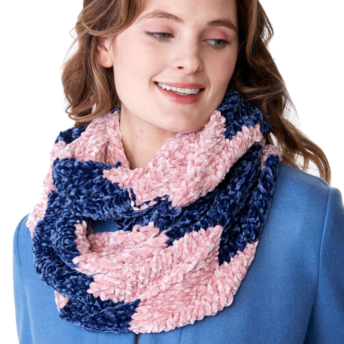 Knit Cowl made in Bernat Velvet yarn