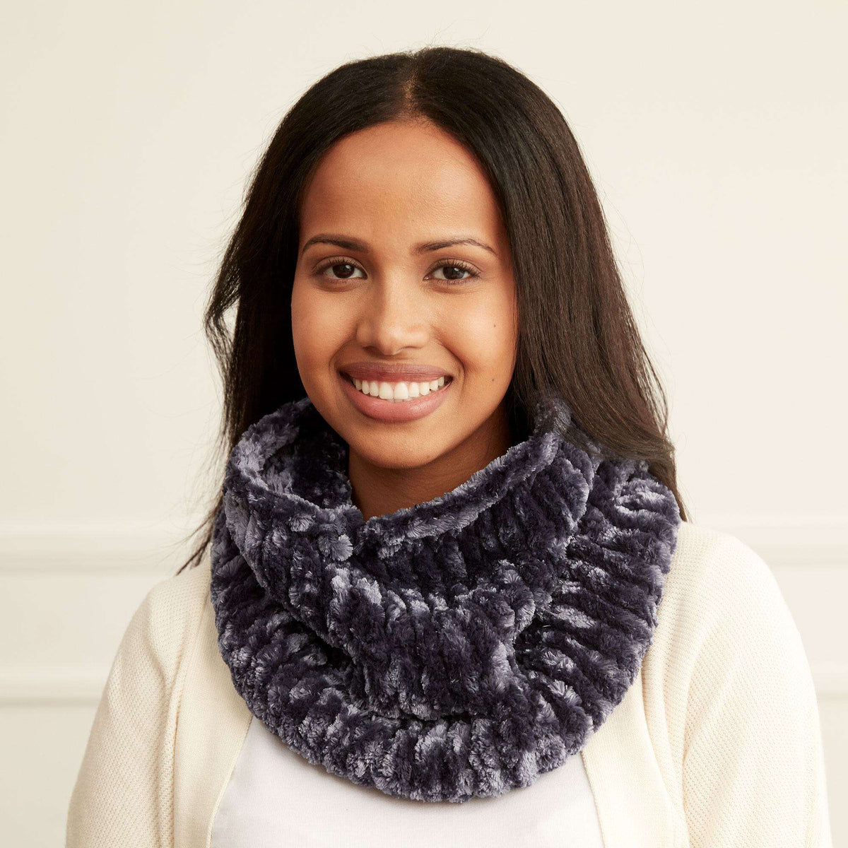 Knit Cowl made in Bernat Velvet Plus yarn