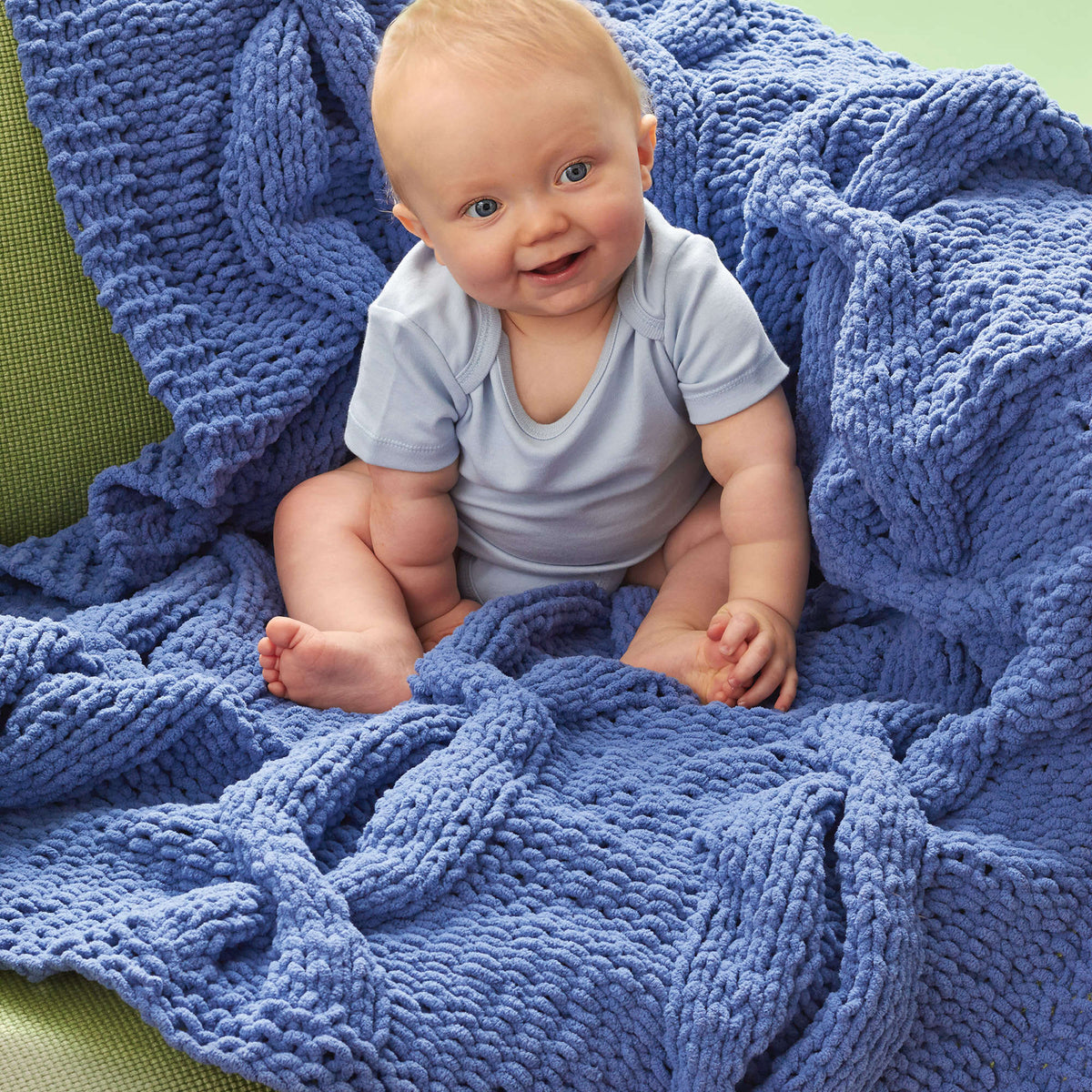 Knit Blanket made in Bernat Baby Blanket yarn