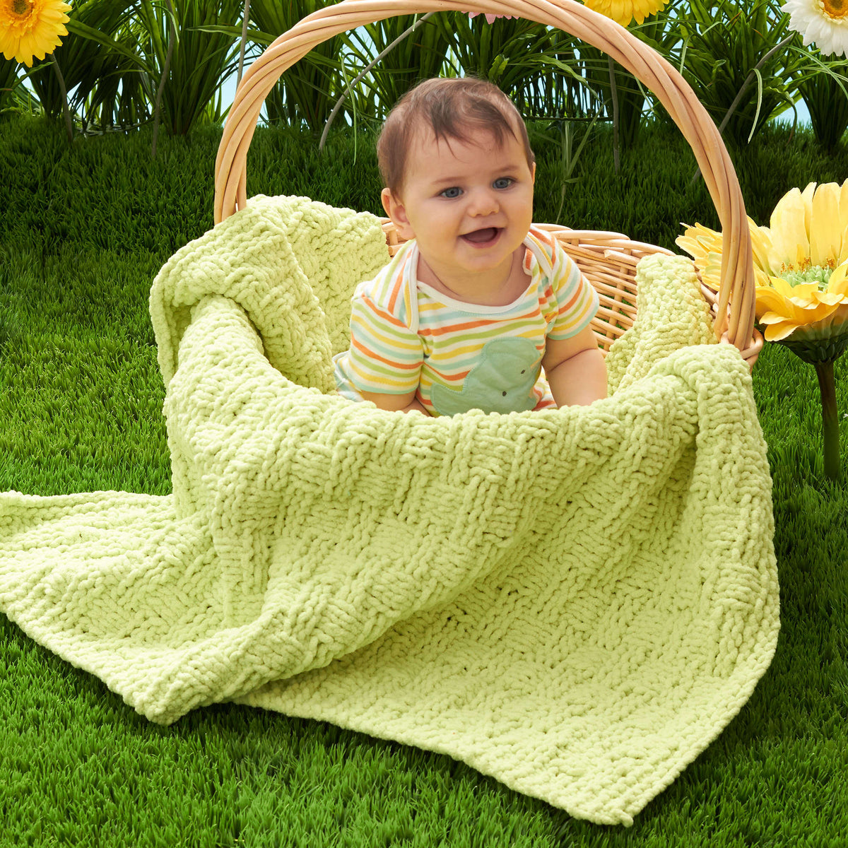 Knit Blanket made in Bernat Baby Blanket yarn
