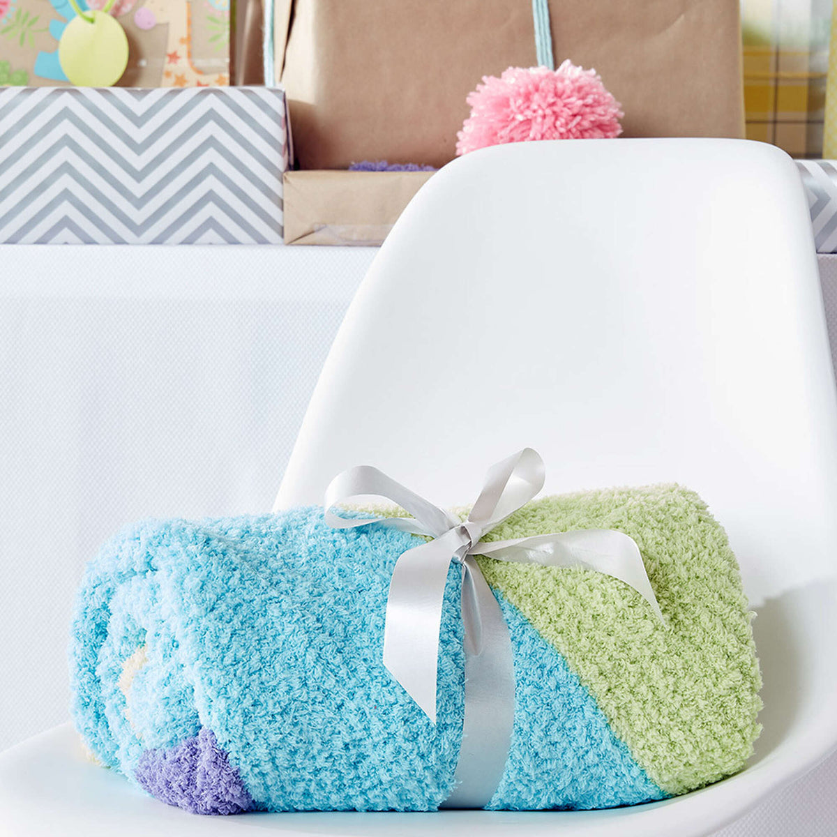 Knit Blanket made in Bernat Pipsqueak yarn