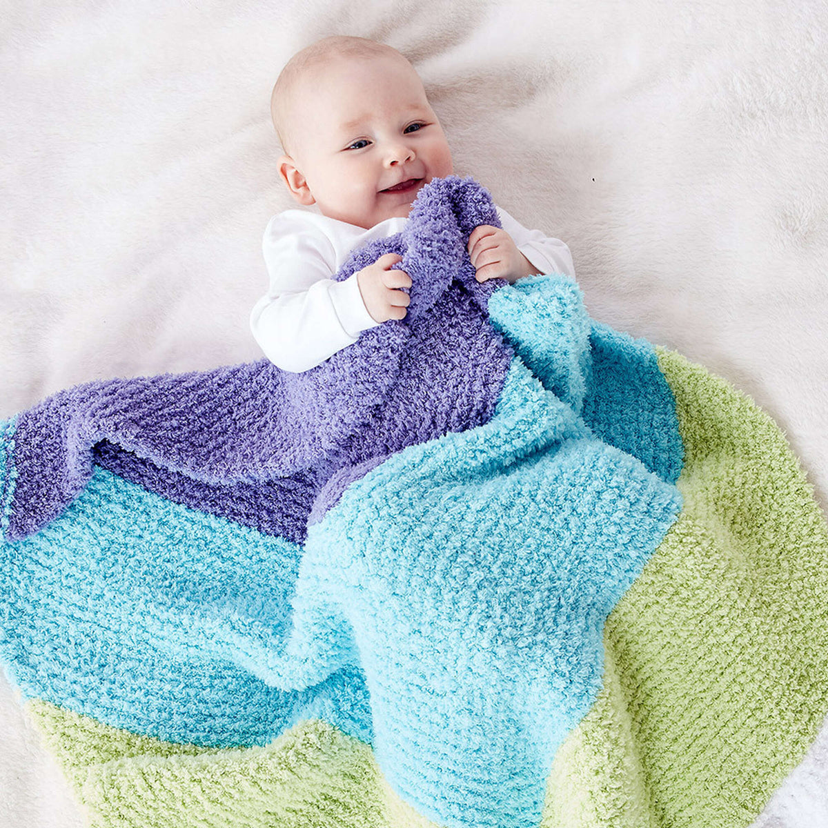 Knit Blanket made in Bernat Pipsqueak yarn