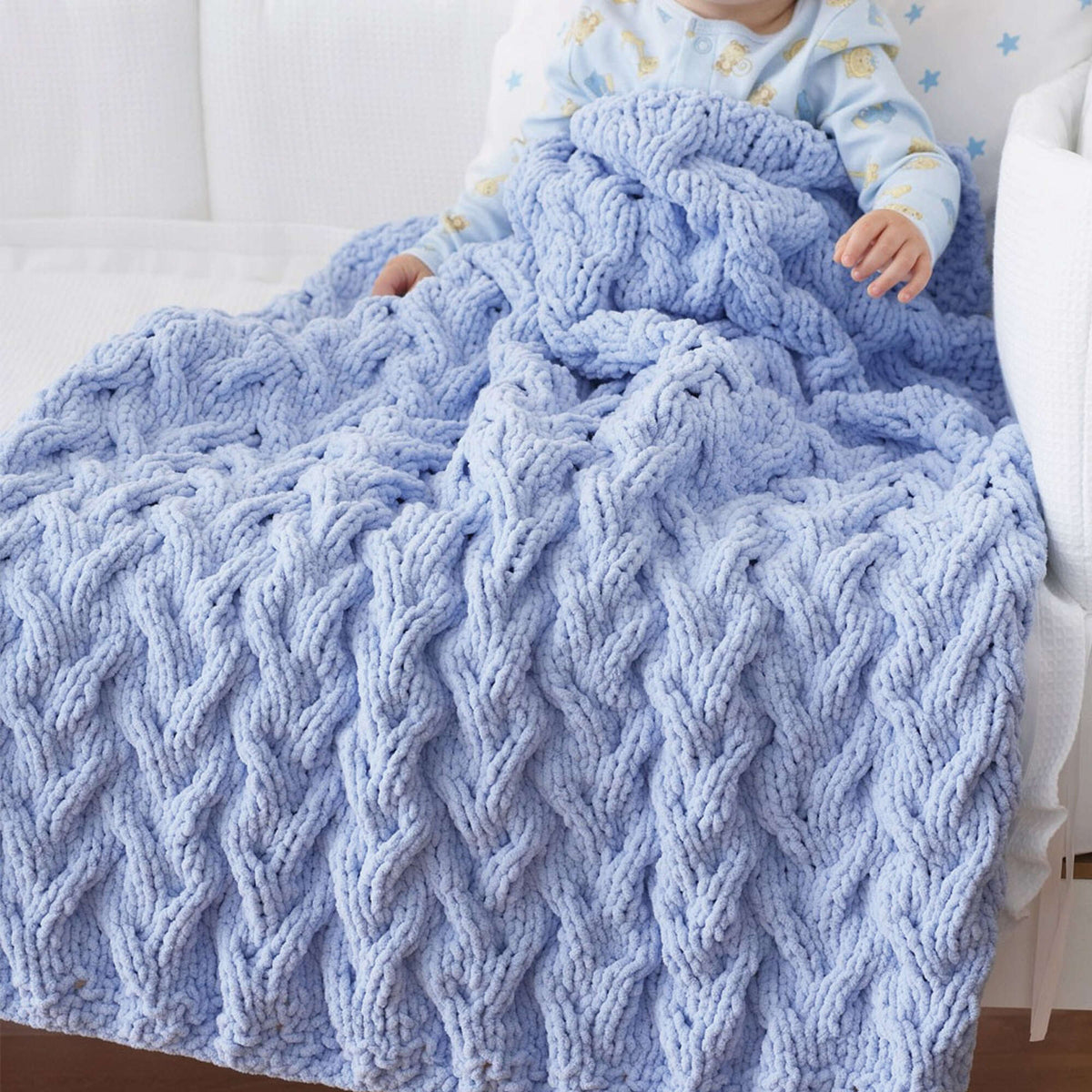 Knit Blanket made in Bernat Baby Blanket yarn
