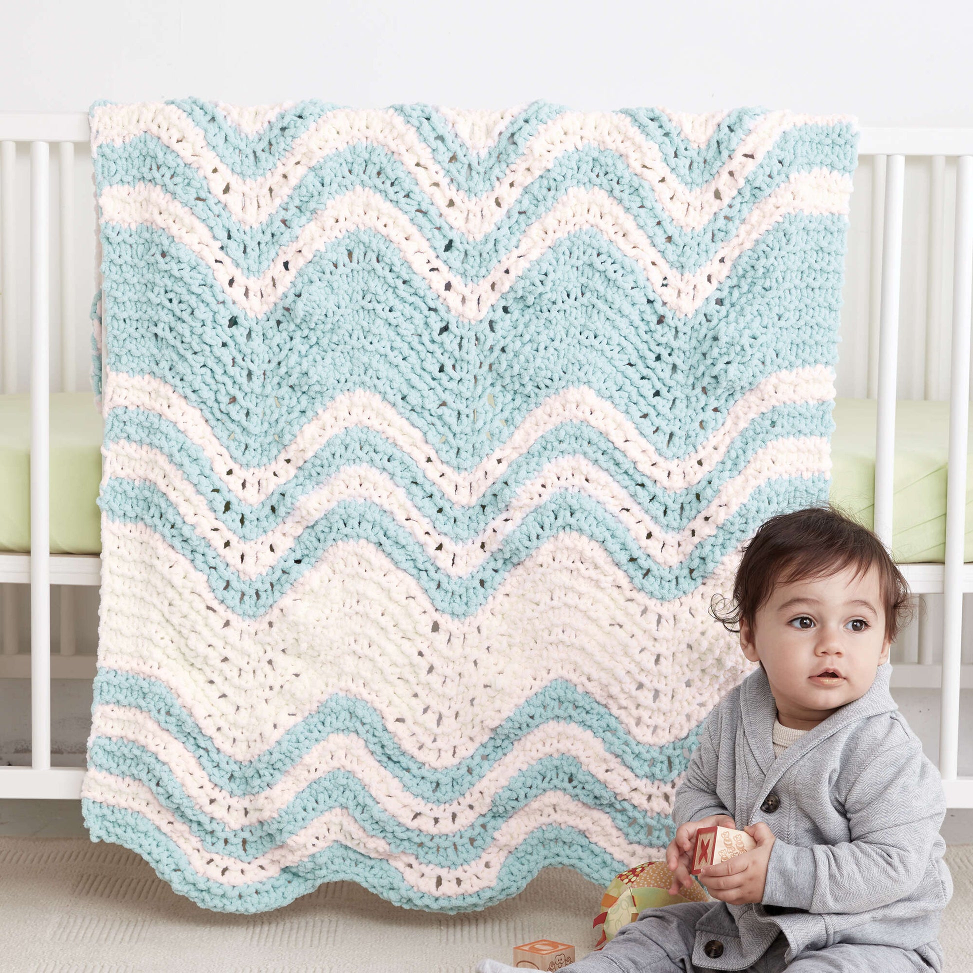 Free Bernat Garter Ripple Stripes Knit Baby Blanket Pattern