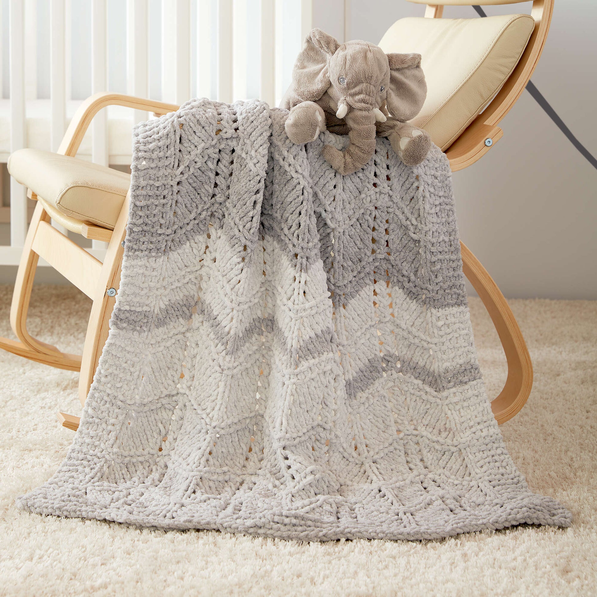 Free Easy Bernat Lacy Chevrons Baby Blanket Knitting Pattern