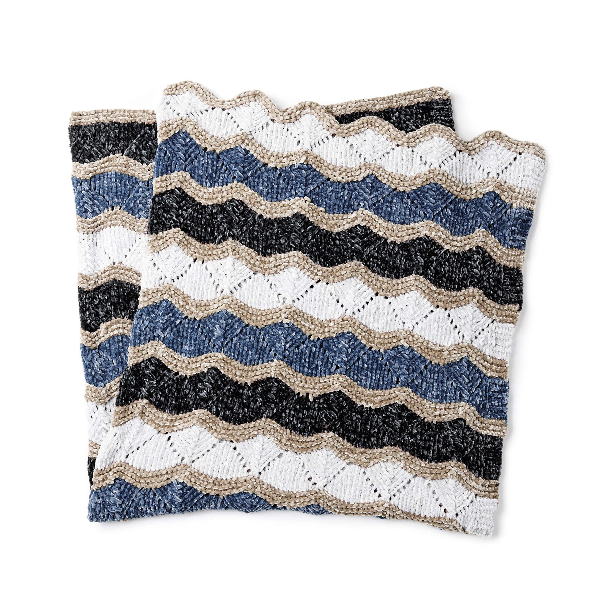 Free Bernat Knit Zig-Zag Blanket Pattern