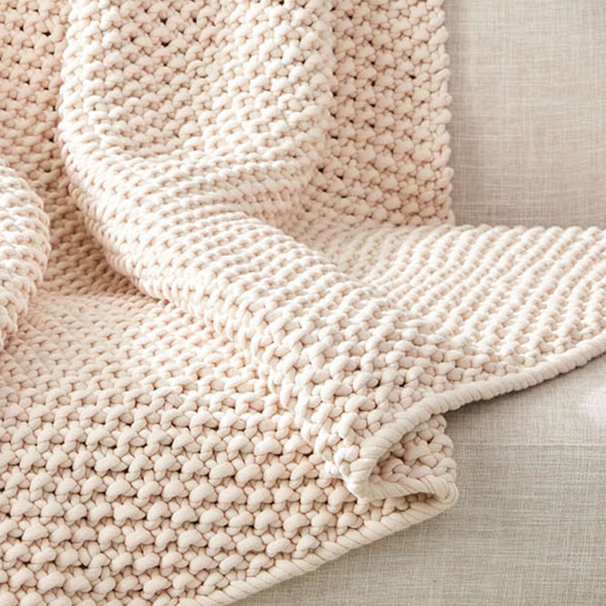 Bernat Seed Stitch Throw Knit Blanket made in Bernat Maker Big yarn