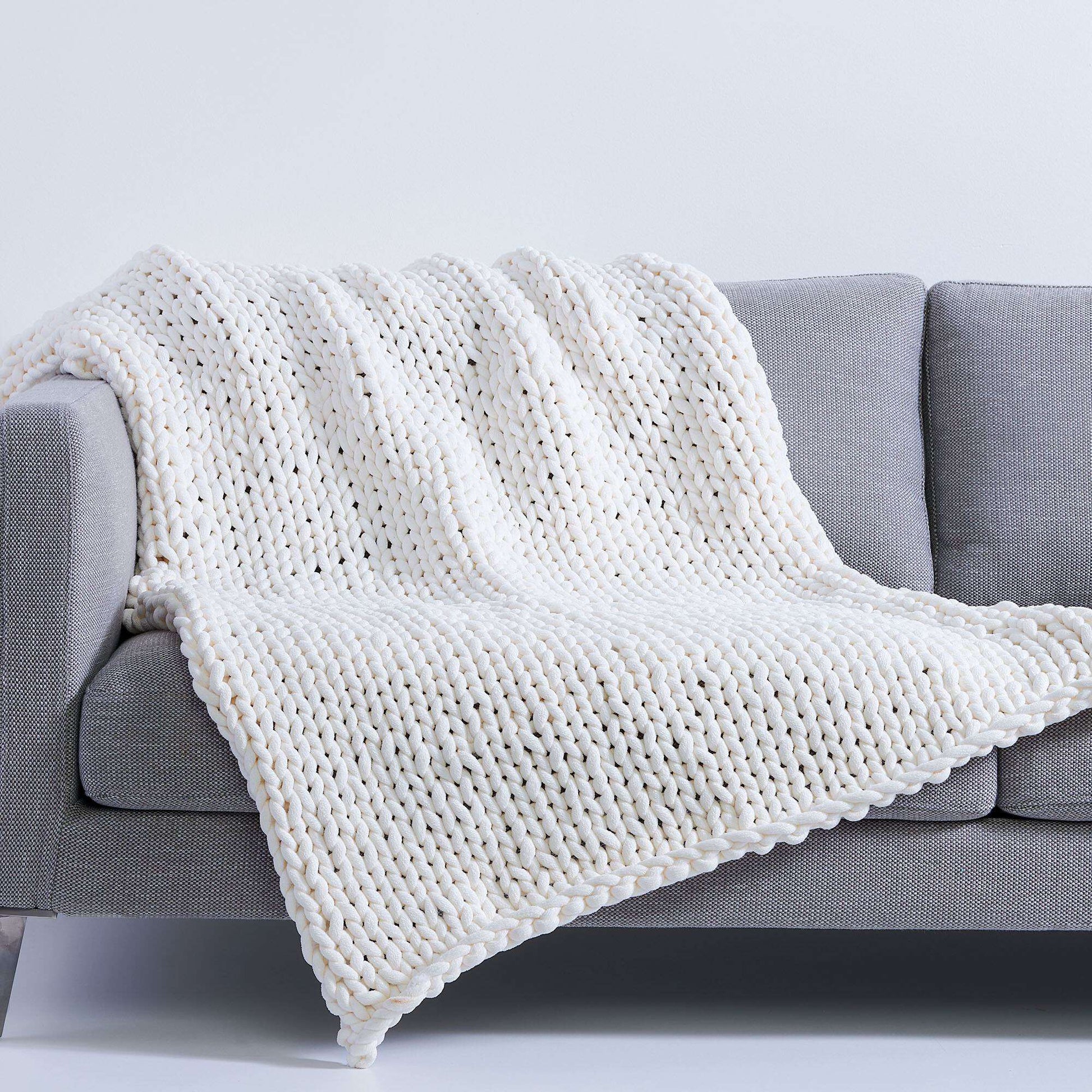 Free Bernat Table Knit Plush Blanket Pattern