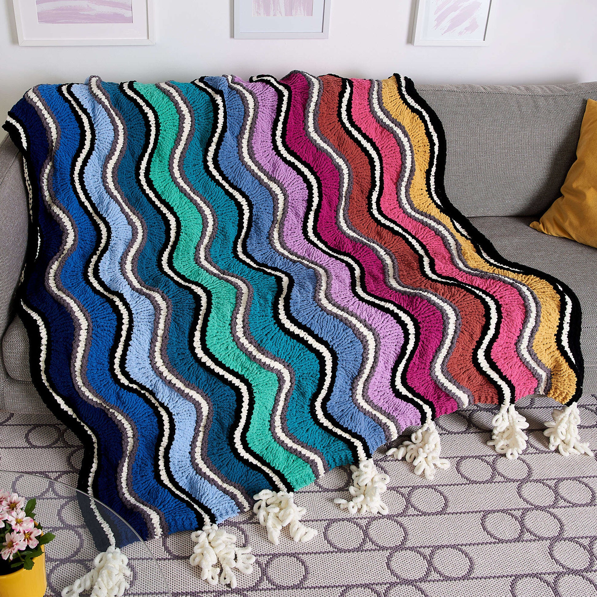 Free Bernat Big Ripple Knit Rainbow Blanket Pattern