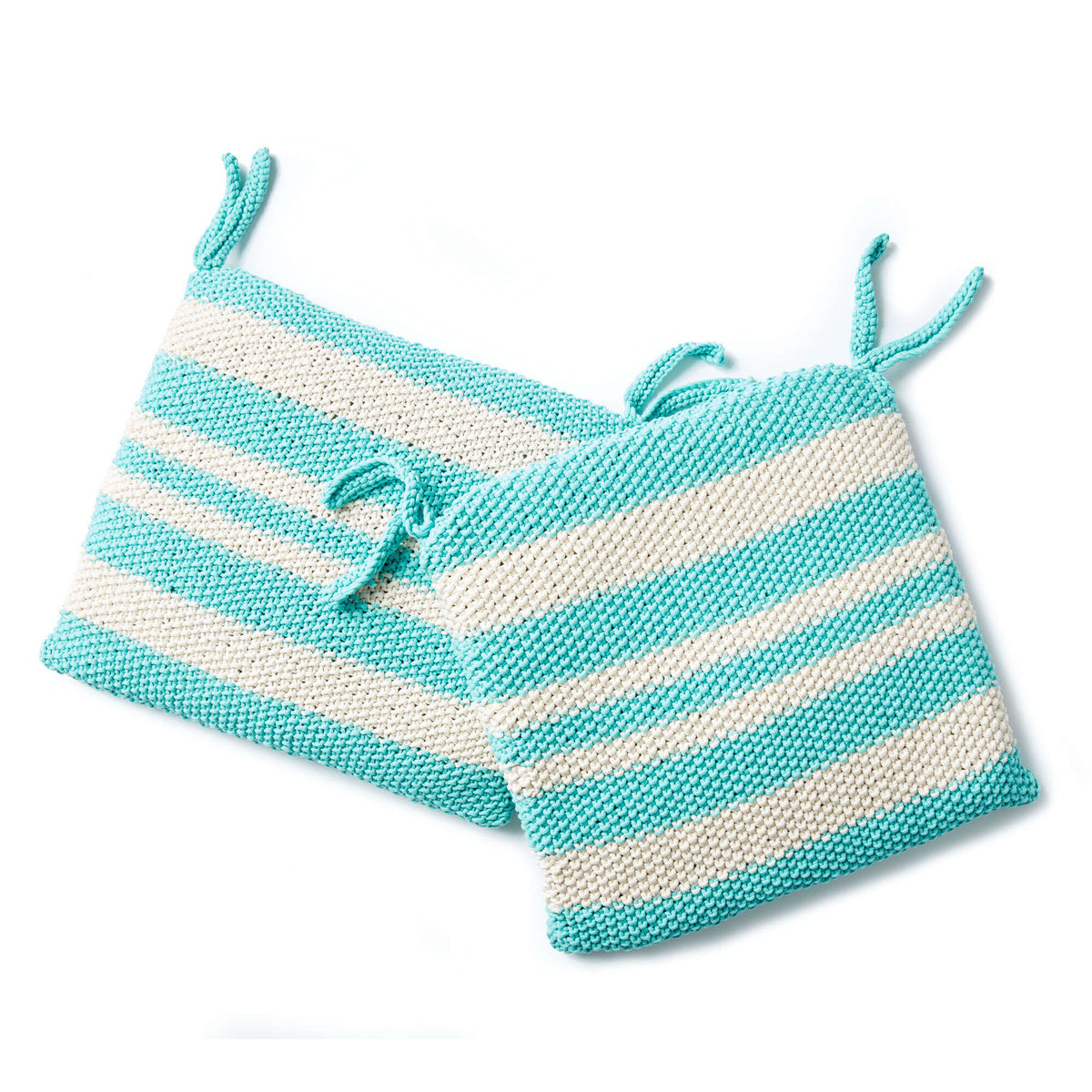 Knit Pillow made in Bernat Maker Home Dec yarn