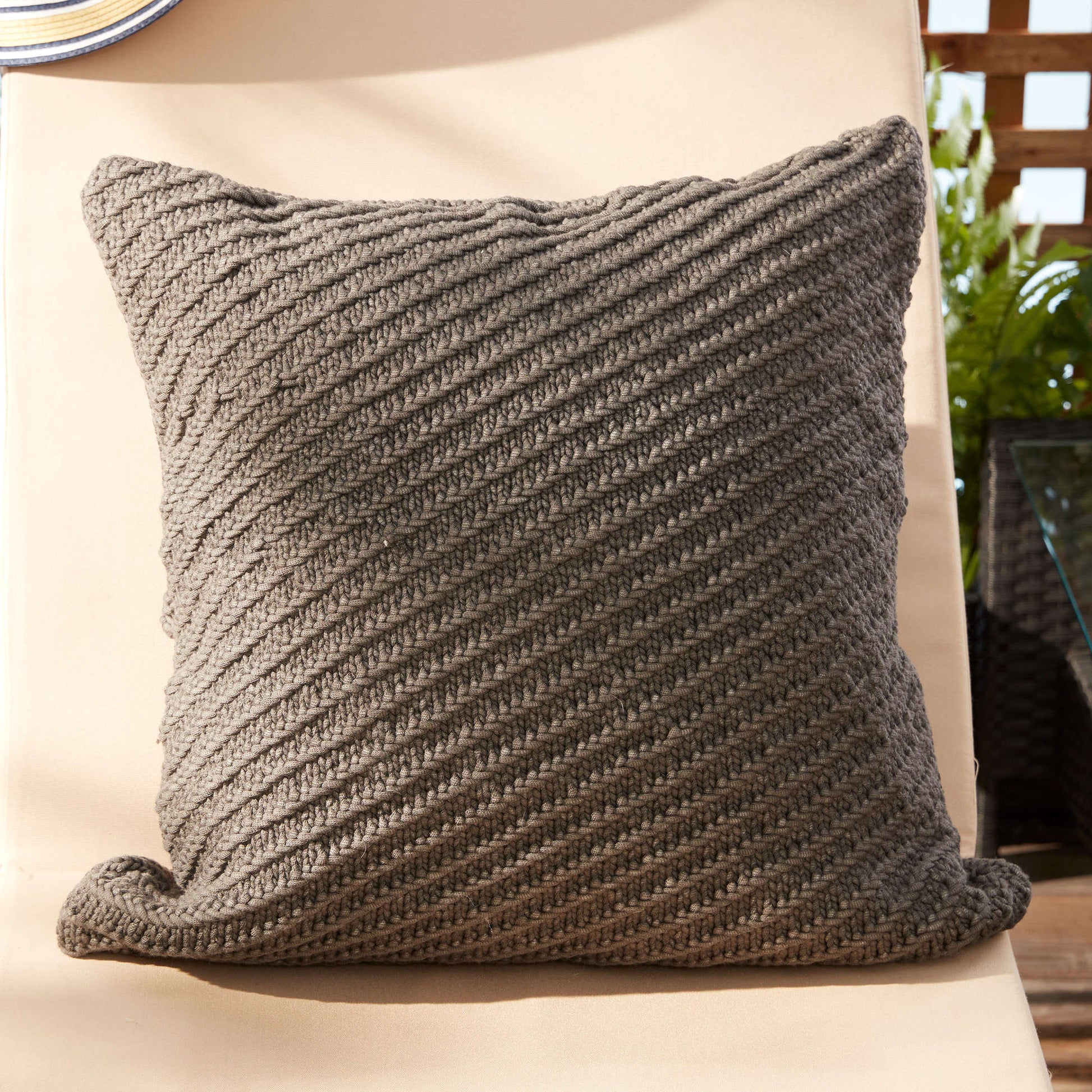 Free Bernat Diagonal Texture Knit Pillow Pattern