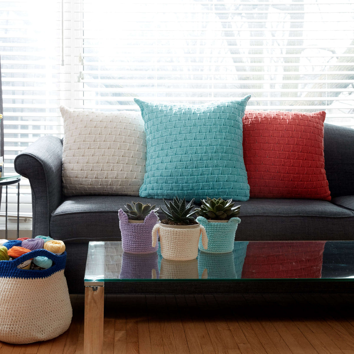 Knit Pillow made in Bernat Handicrafter Cotton yarn