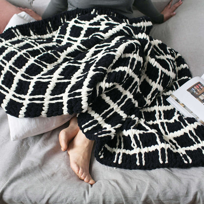 Bernat Alize EZ Mad For Plaid Blanket Craft Blanket made in Bernat Blanket-EZ yarn