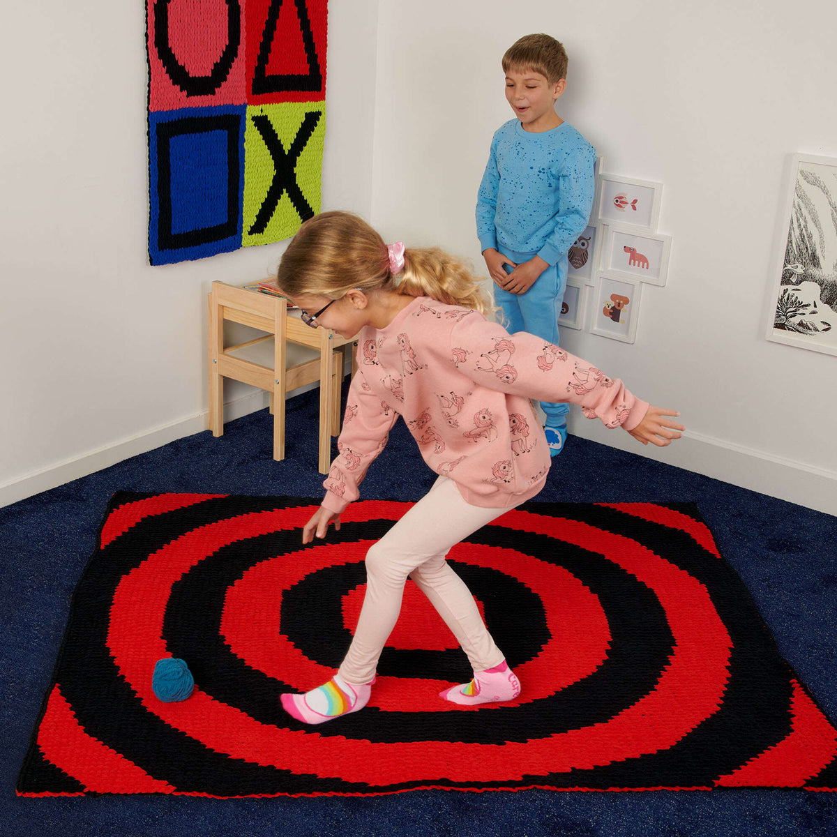 Craft Blanket made in Bernat Alize Blanket EZ Graph-it yarn