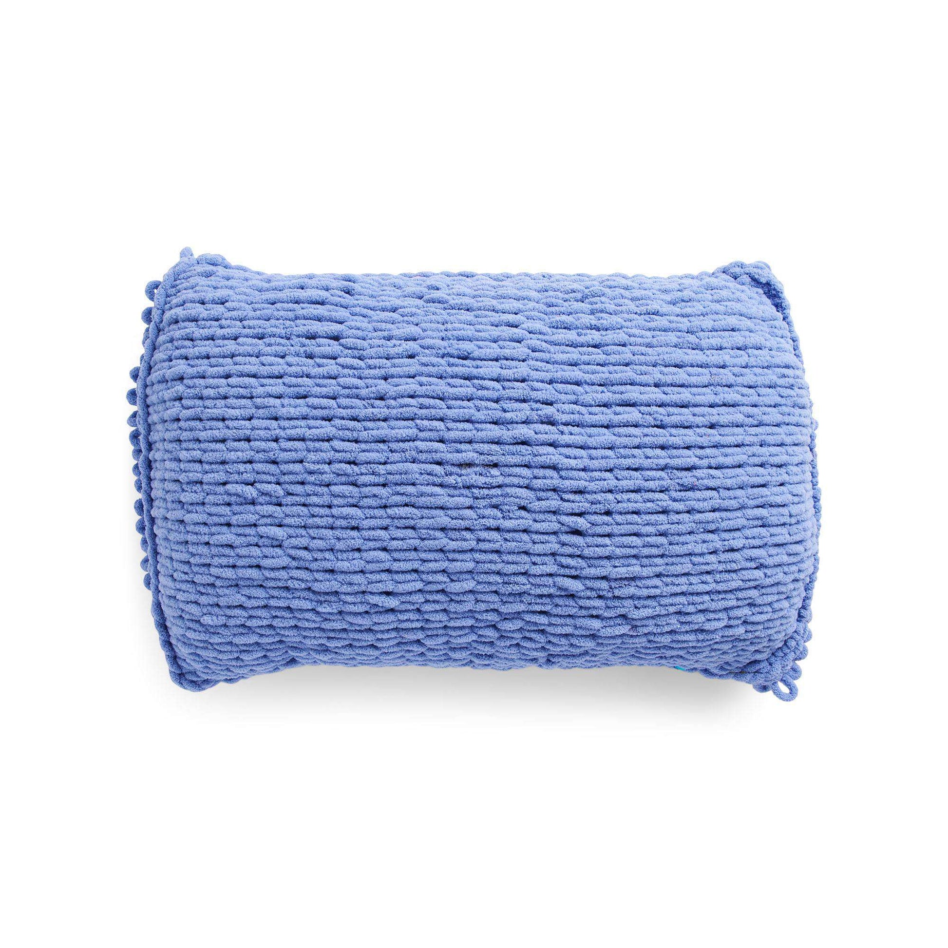 Free Bernat Craft EZ Stripe-mazing Pillow Pattern