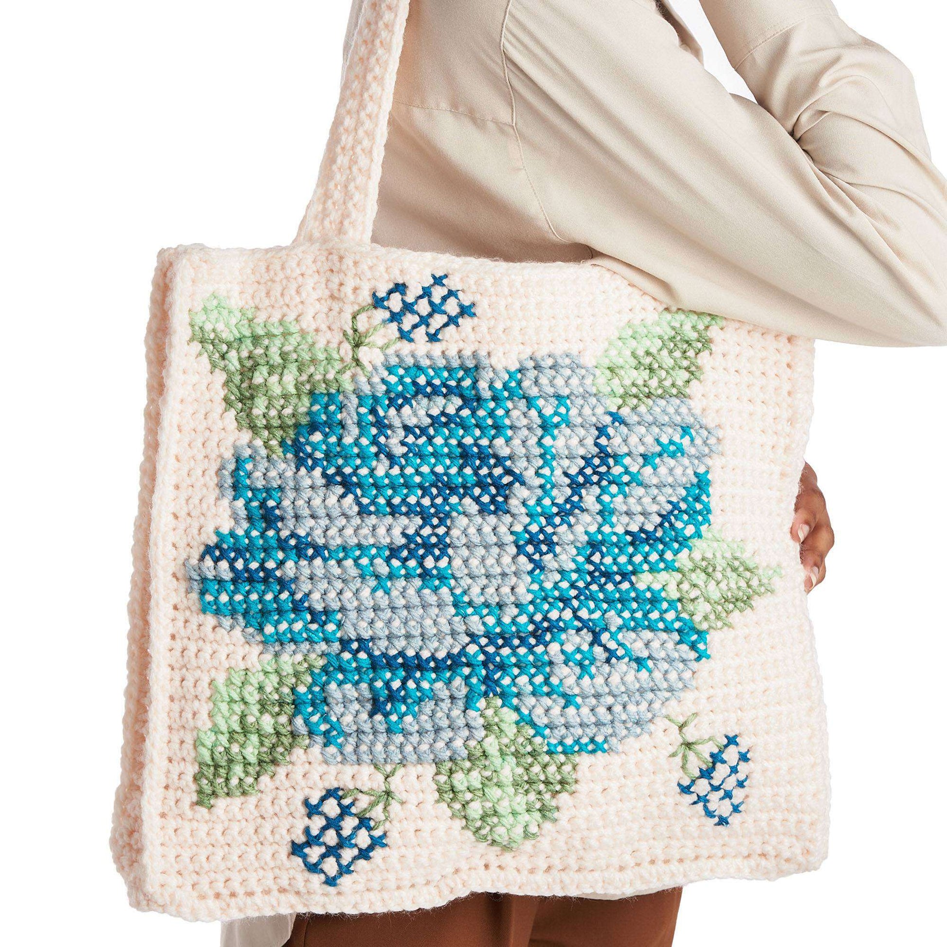 Free Caron Crochet Floral Cross Stitch Tote Bag Pattern