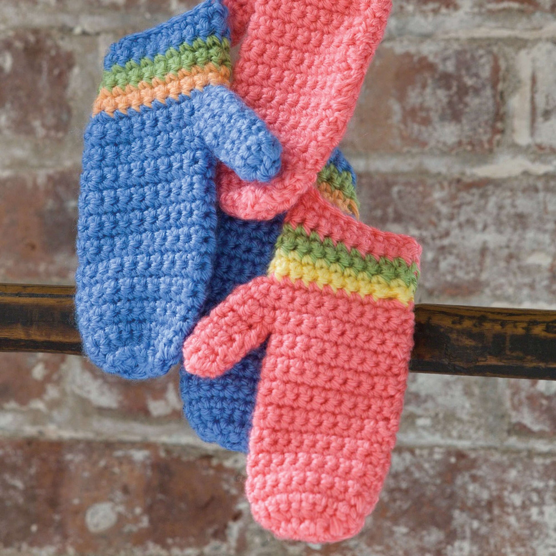 Free Easy Caron Striped Mittens Crochet Pattern Yarnspirations