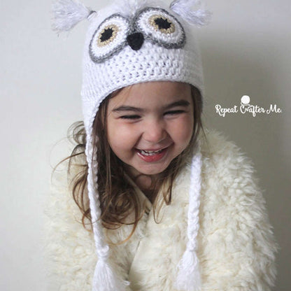 Caron Snowy Owl Crochet Hat 3-6 mos