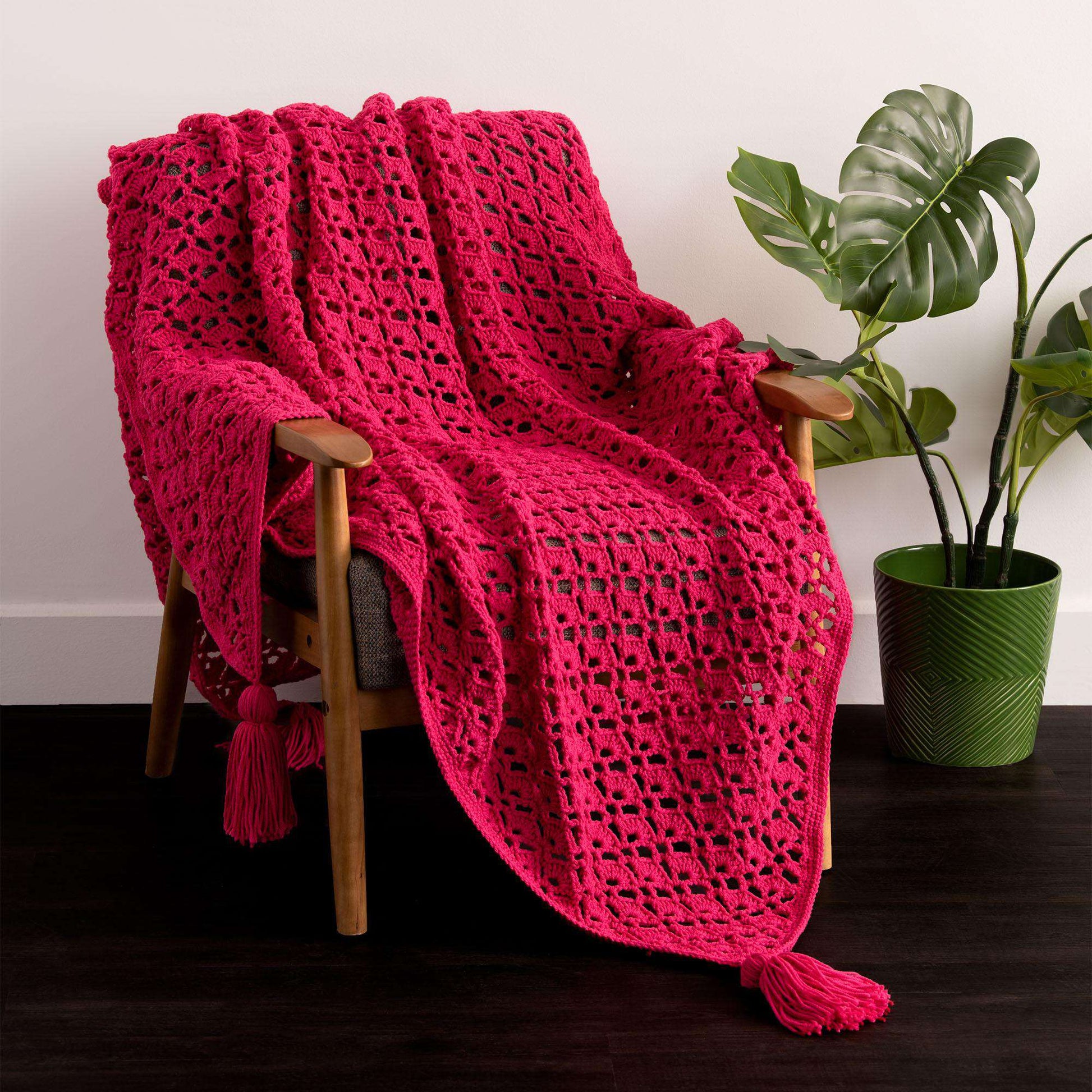 Free Caron Shell Stitch Crochet Blanket Pattern