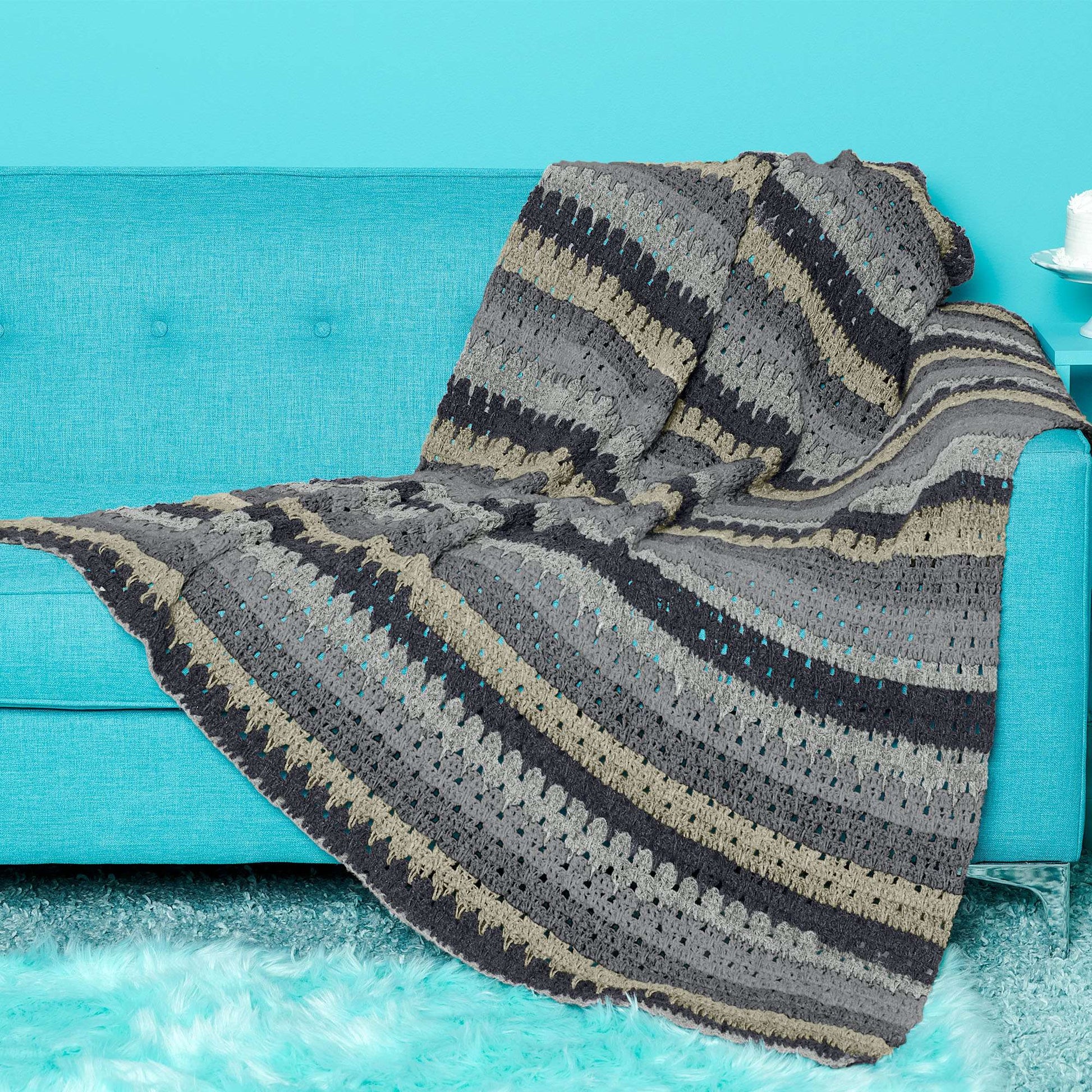 Free Caron Larks Foot Stitch Crochet Blanket Pattern