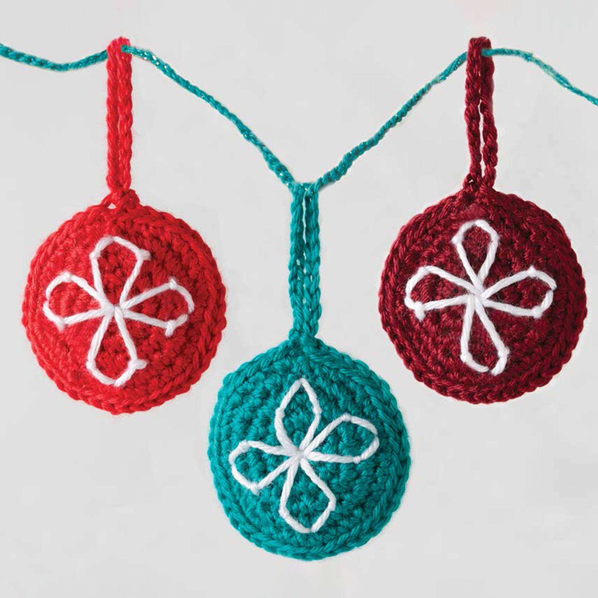 Free Caron Crochet North Star Ornament Pattern