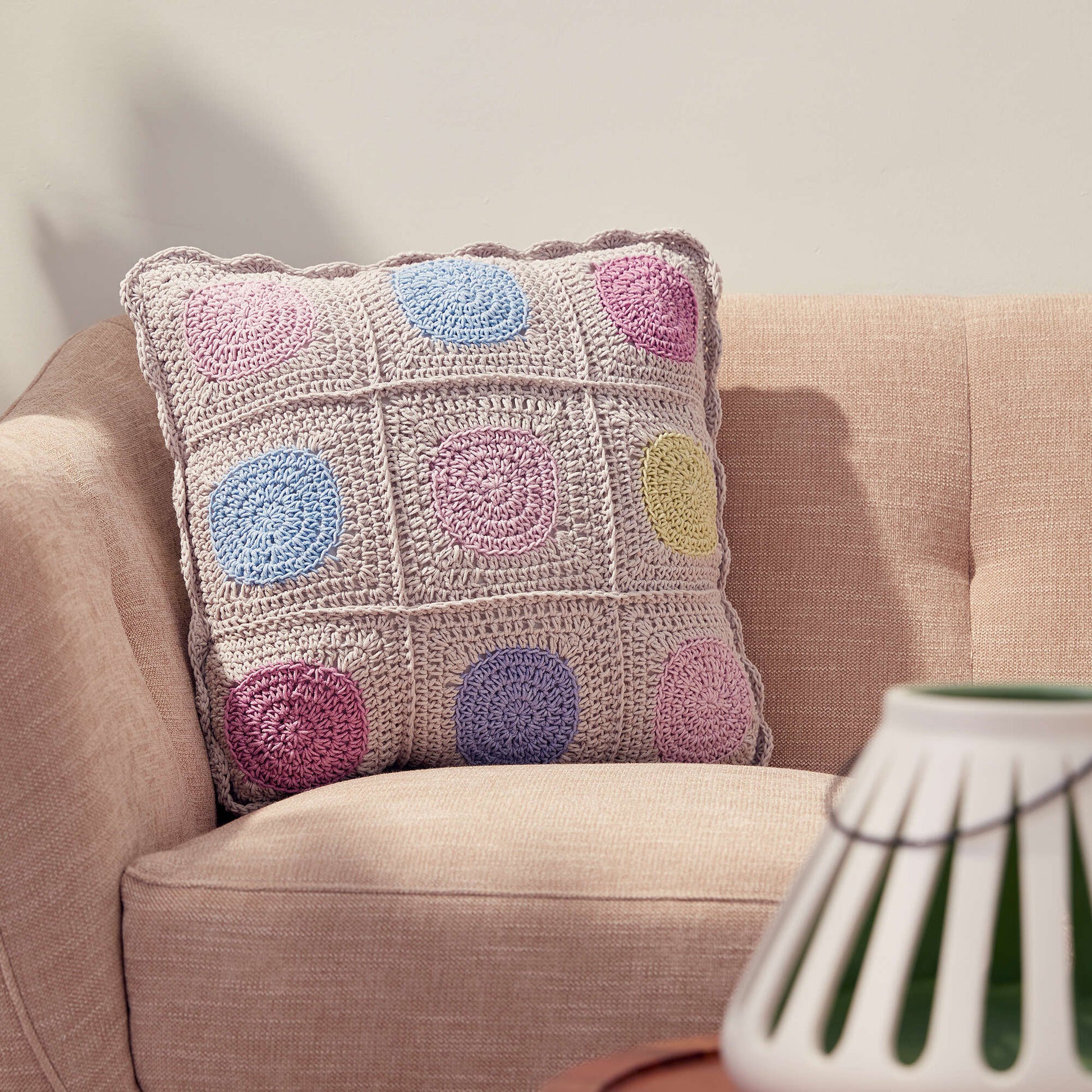 Free Caron Crochet Circle In Square Pillow Pattern