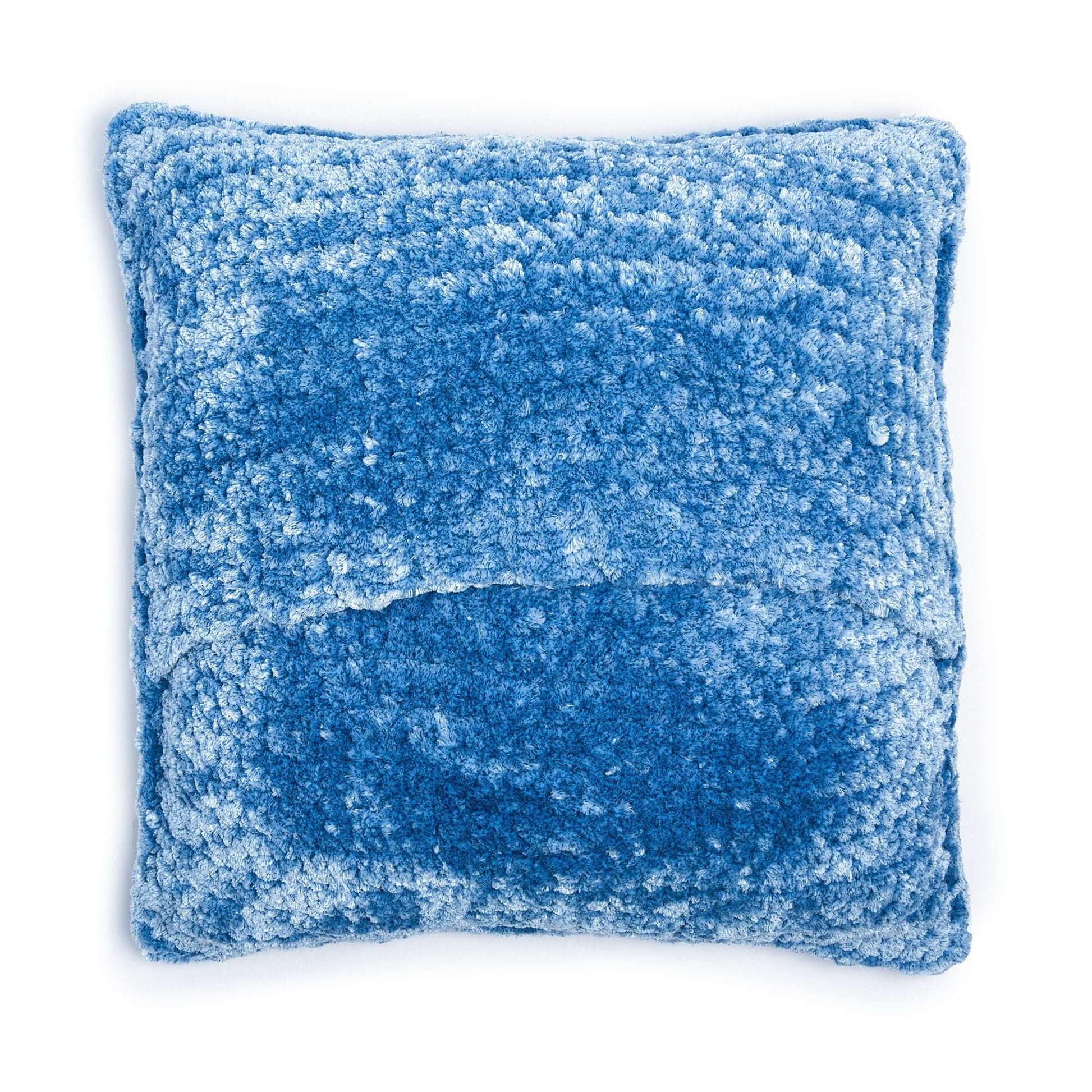 Free Bernat Kiss Kiss Velvet Crochet Pillow Pattern