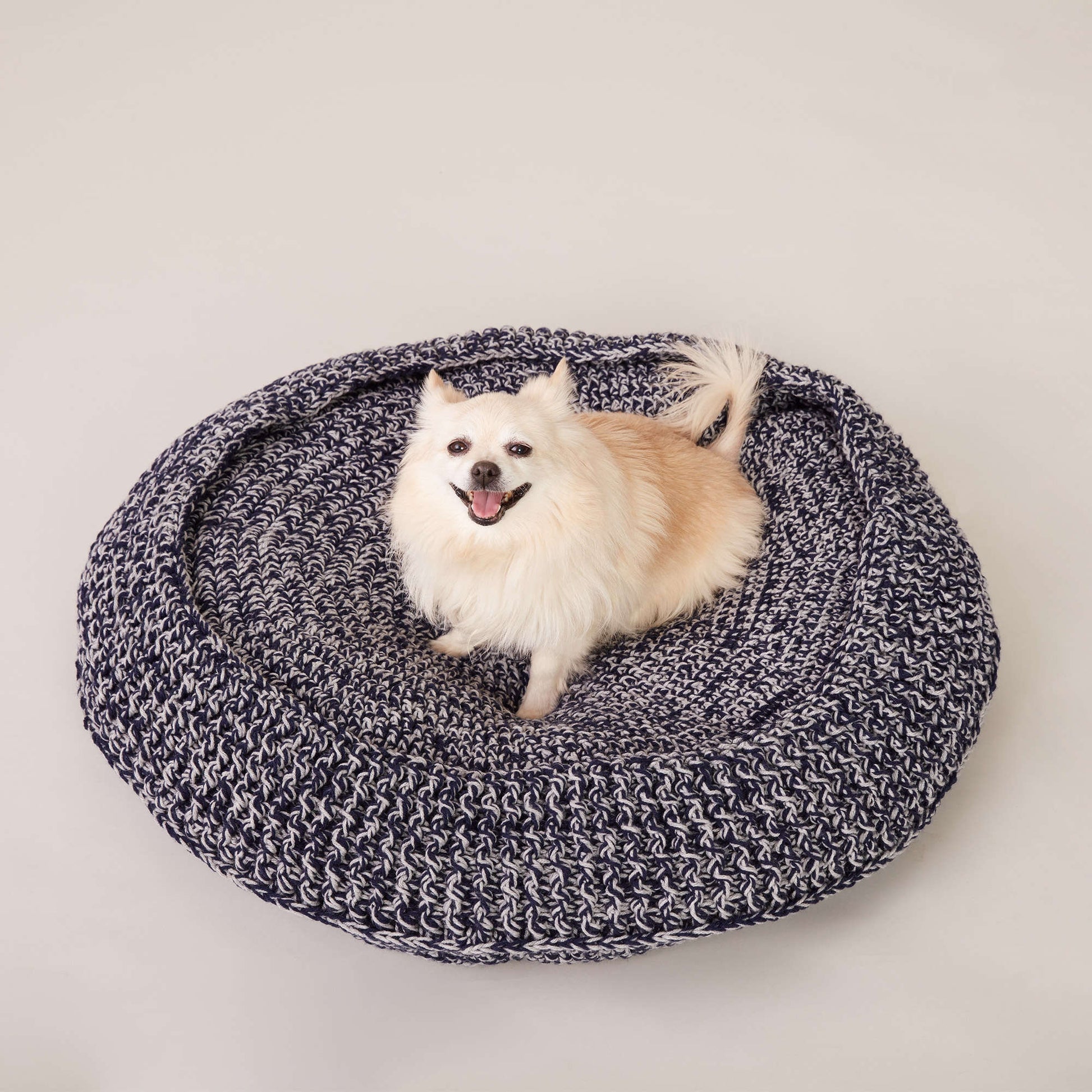 Free Caron Crochet Pet Bed Pattern