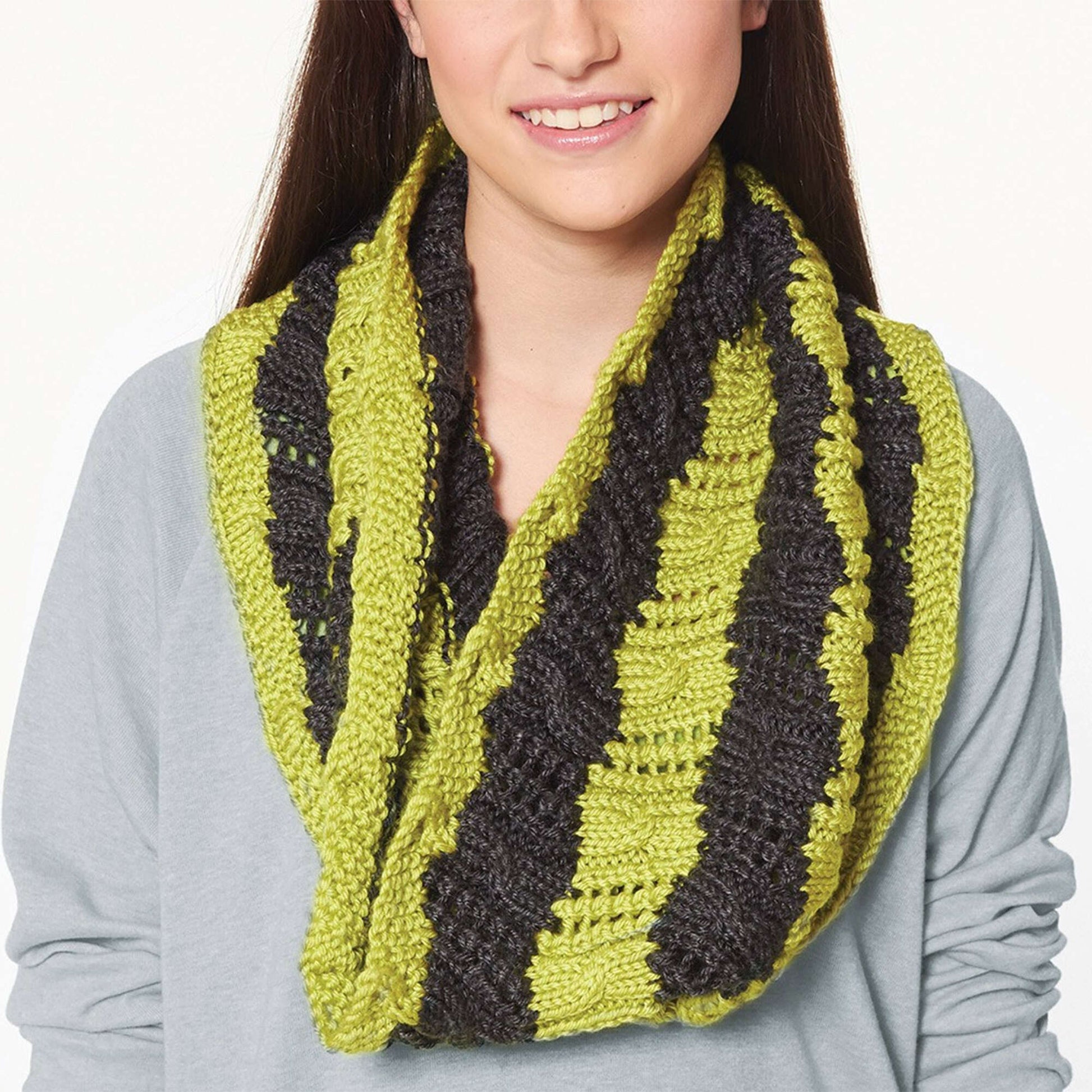Free Caron Snakes And Ladders Cowl Knit Pattern